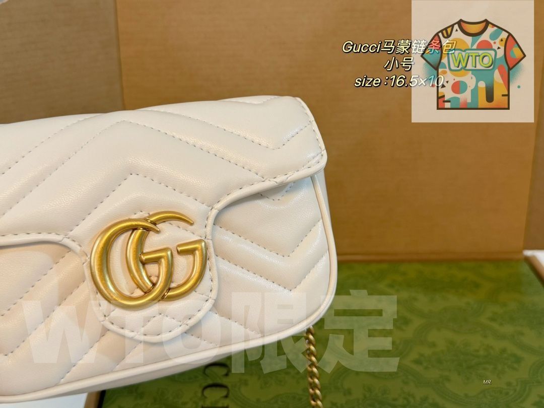 ショルダーバッグ