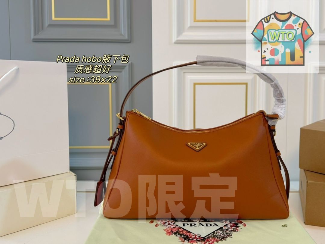 PRADAプラダの ホーボー脇バッグ ハンドバッグ リュックサック 手首バッグ 財布 ショルダーバッグ