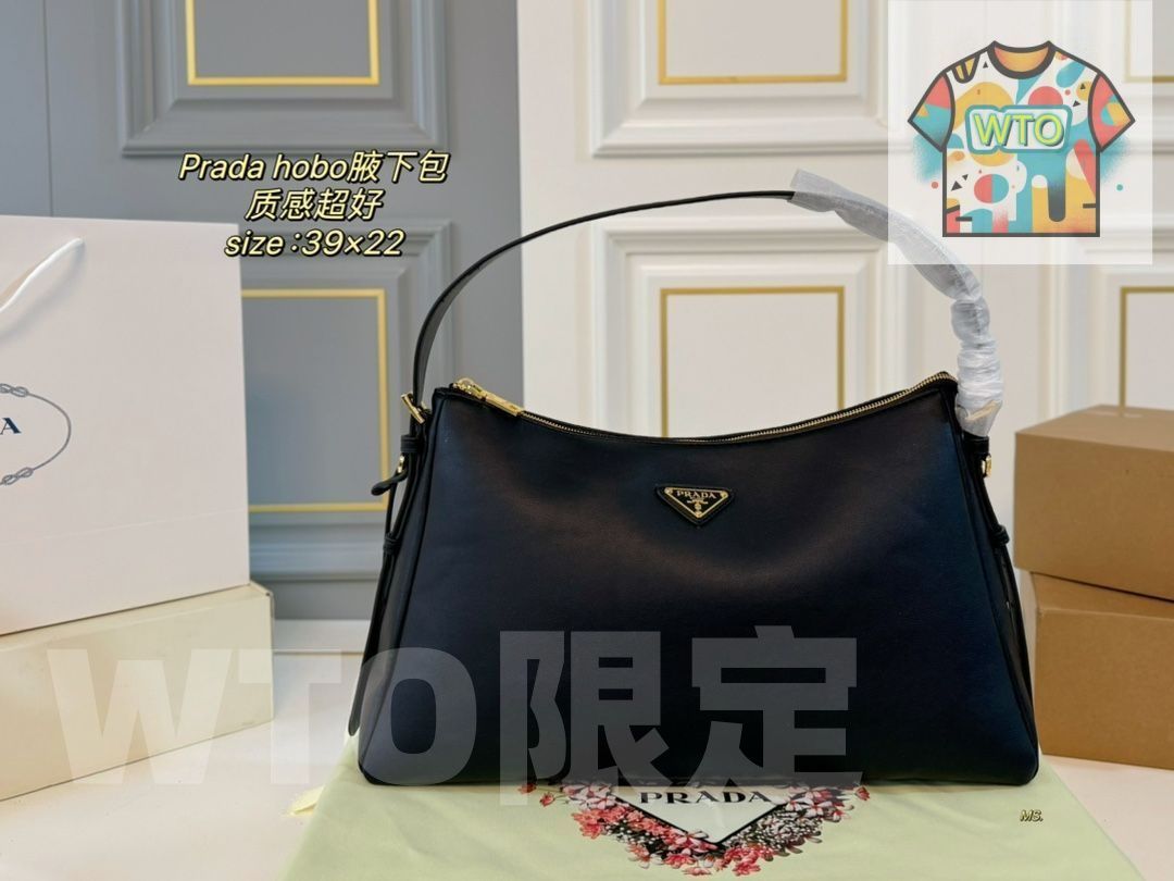 手首バッグ 財布