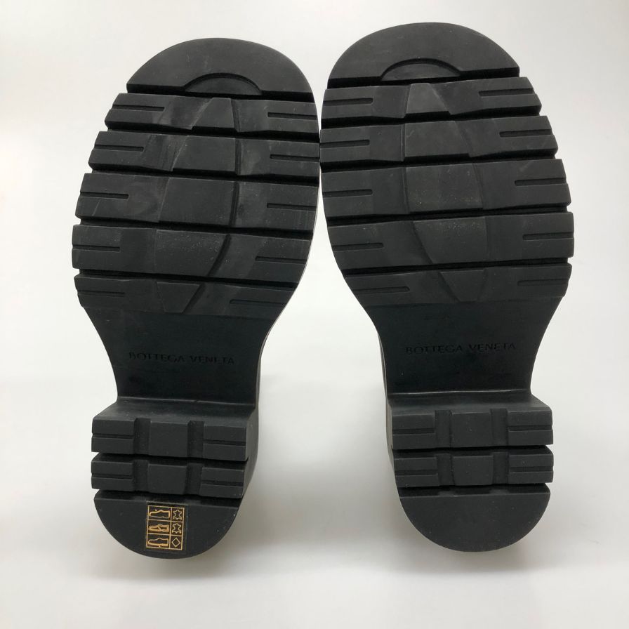  ボッテガヴェネタ ブーツ LUG ANKLE ブラック AFD 8 その他 ブーツ