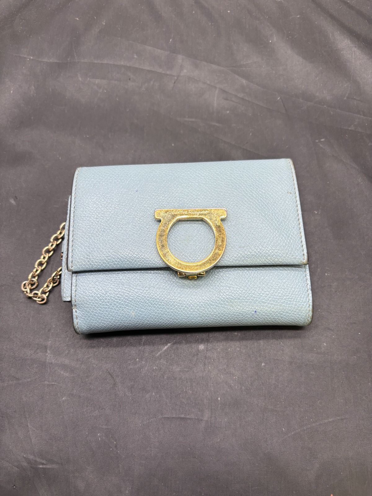 サルヴァトーレフェラガモ 二つ折り財布 B25093483