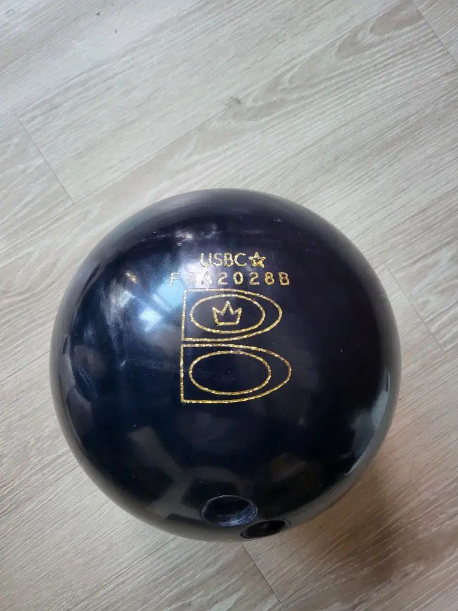 ボーリングボール