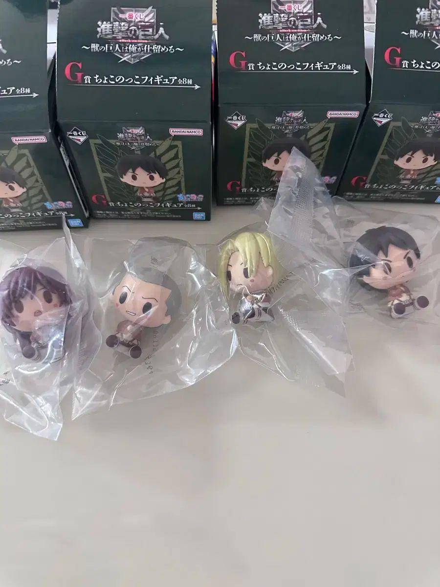 新作入荷，新作 全種まとめ売り) 進撃の巨人 一番くじ COOGI(クージー
