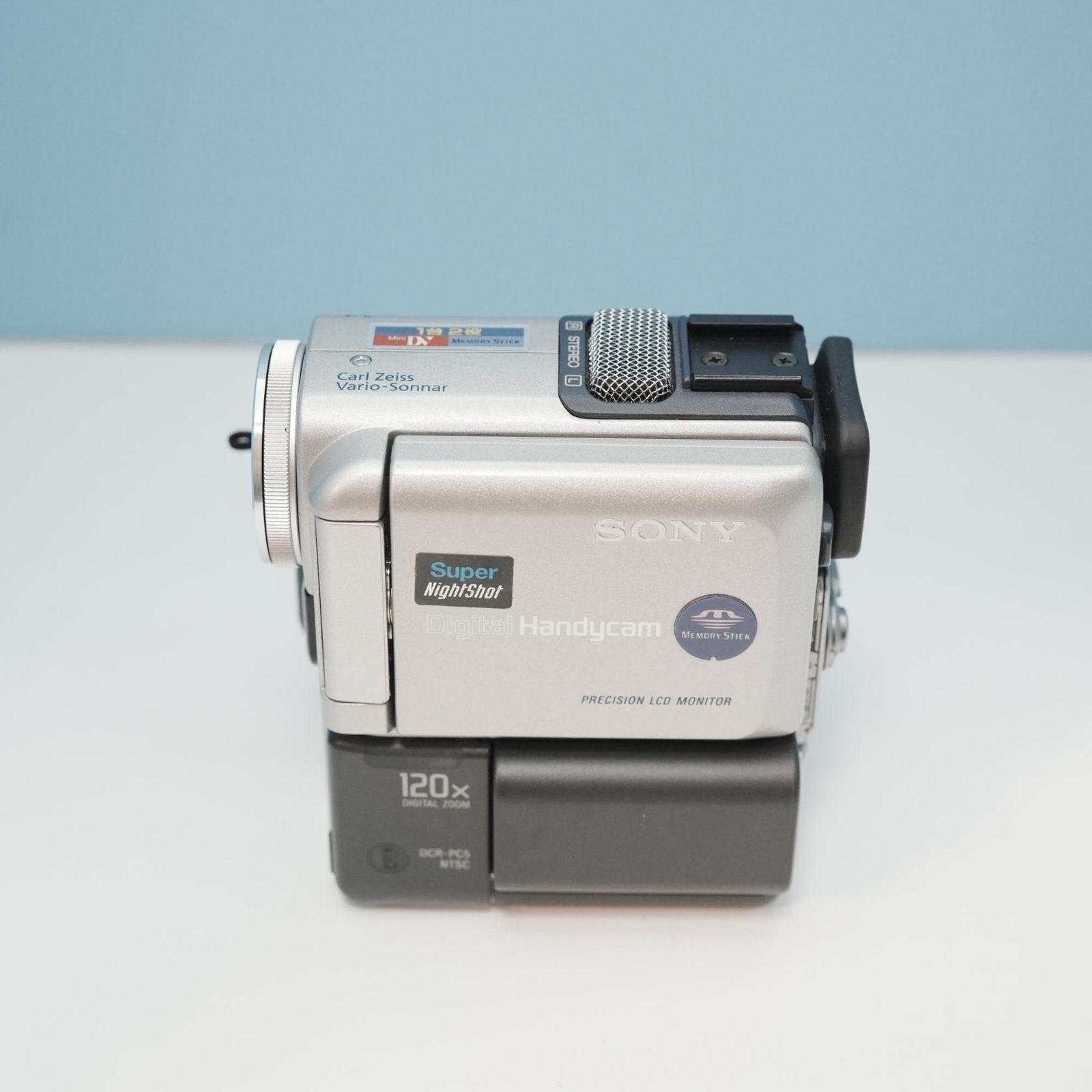 5 ビデオカメラ