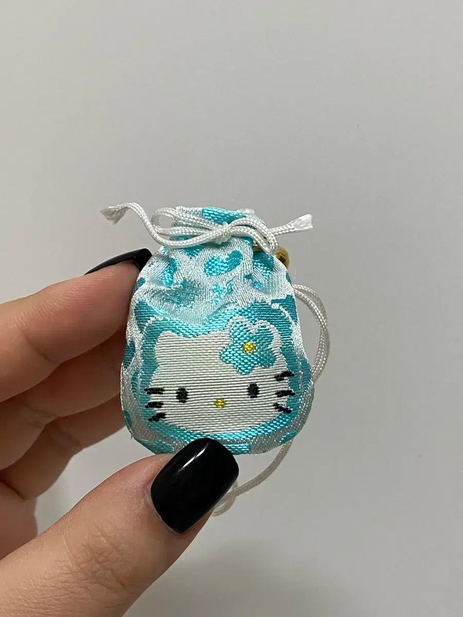 美味しい レトロキティー お守り キーホルダー カオハナ