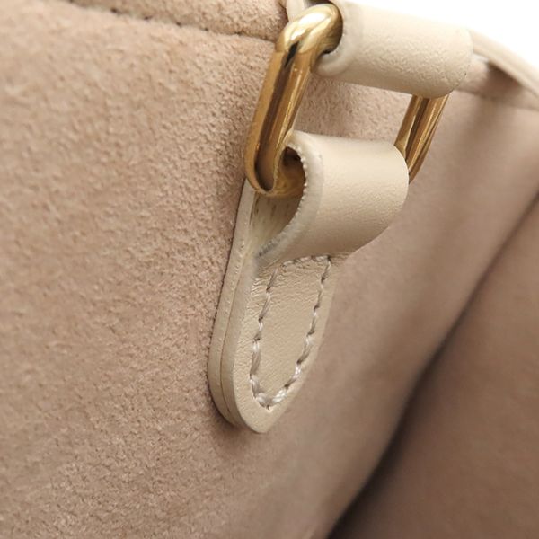 モノグラムアンプラント