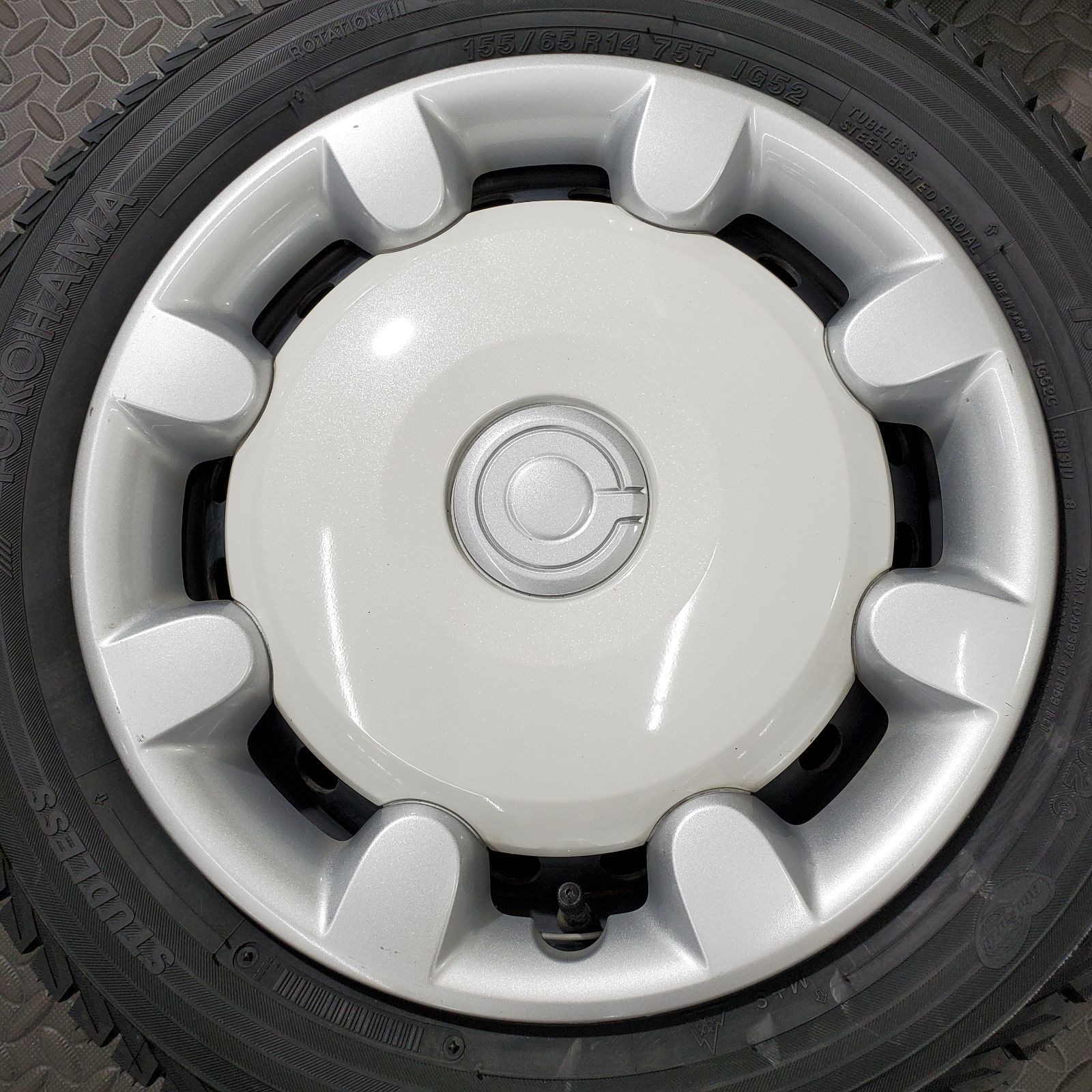  25年製 タイヤ 155 65 R 14 ヨコハマ アイスガードIG 52 C ダイハツ ミラココア スタッドレスタイヤ 1179 14インチ タイヤ ホイールセット