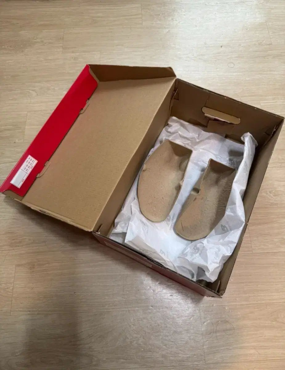 285 ニューバランス 1080v14 トリプルブラック ワイド