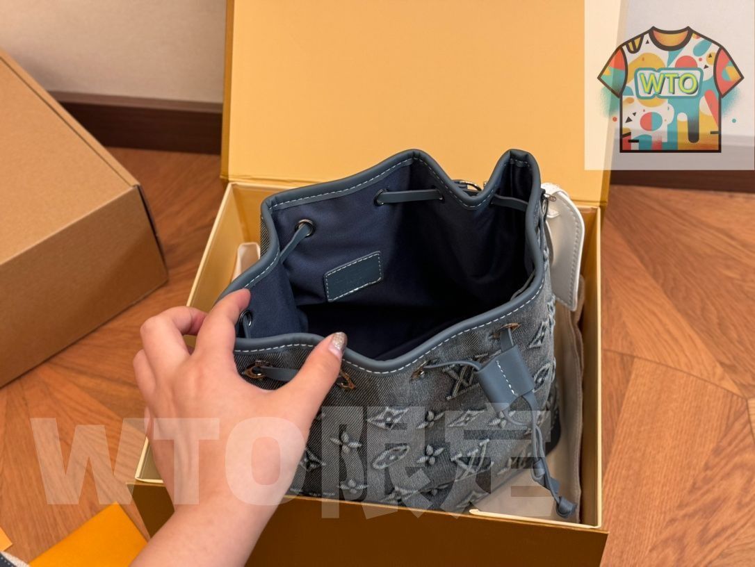 ショルダーバッグ ブリーフケース