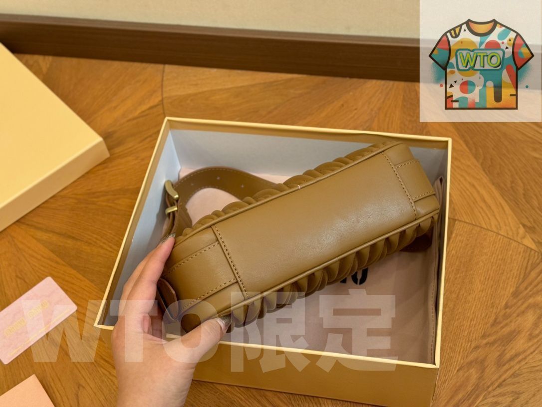 ハンドバッグ ポーチ