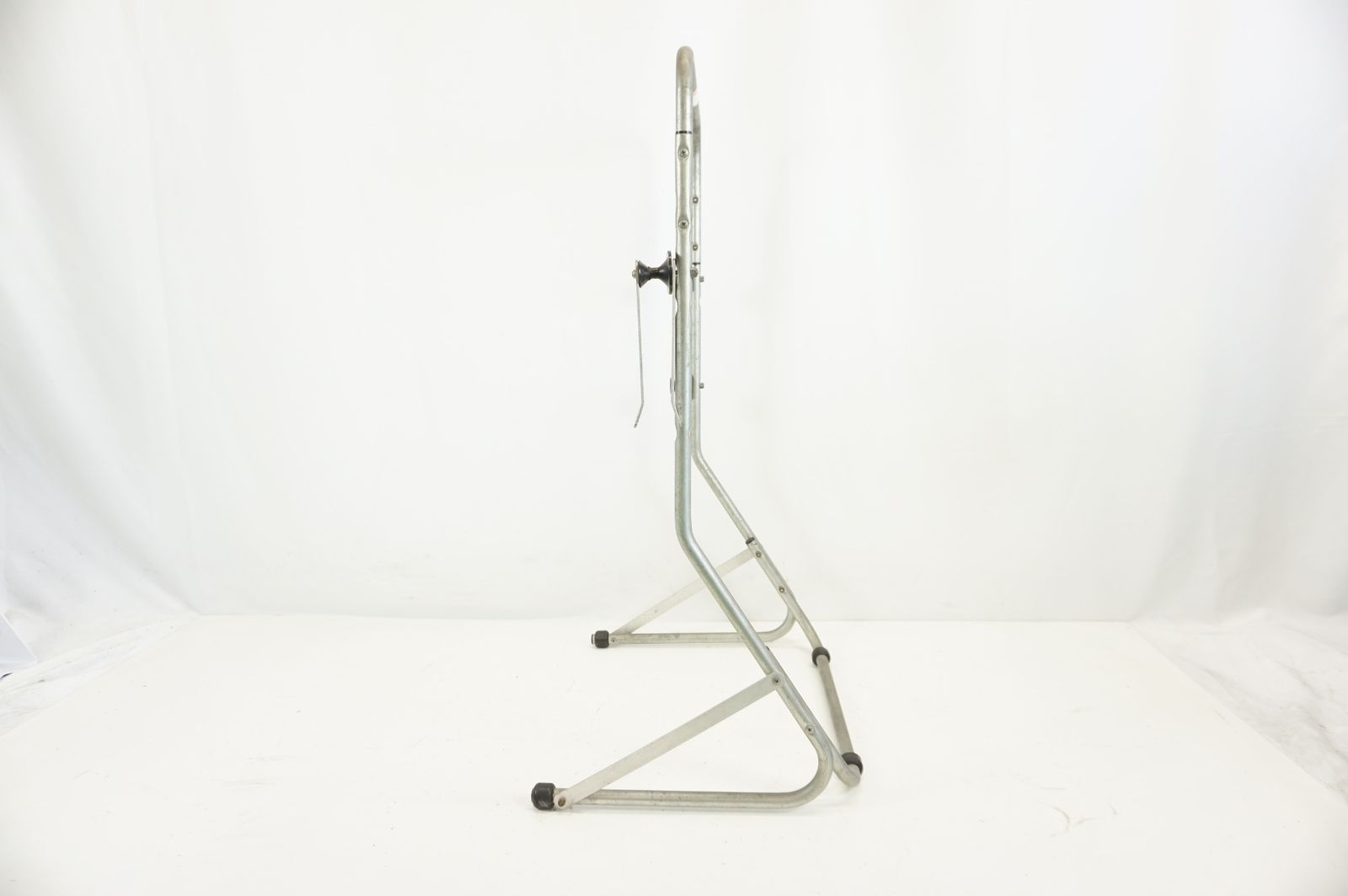 NITTO 「ニットー」 CYCLE HANGER メンテナンススタンド / バイチャリ