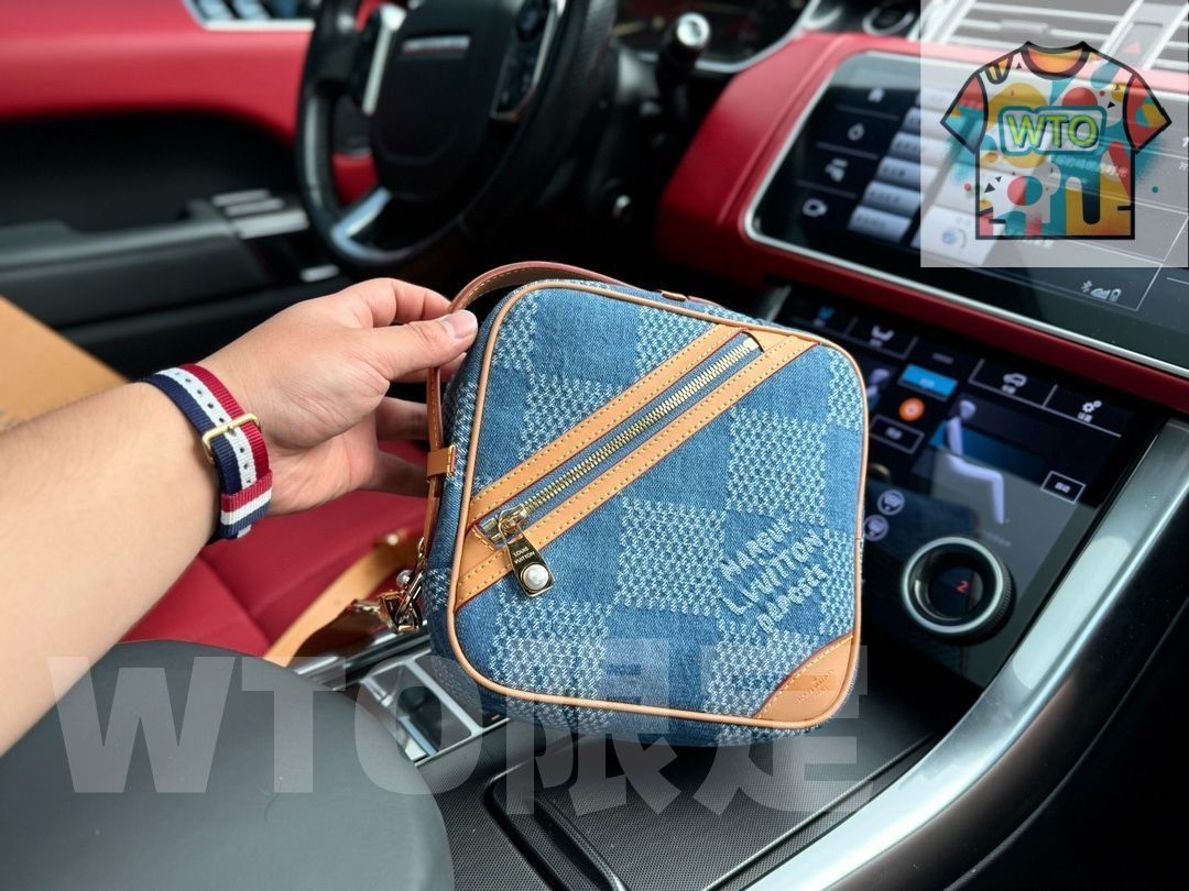 ショルダーバッグ ブリーフケース