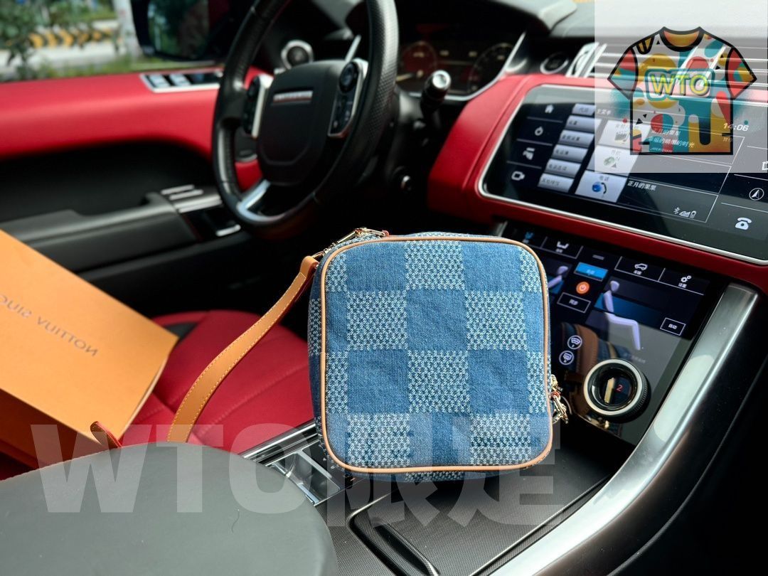 ルイヴィトンのショルダーバッグには