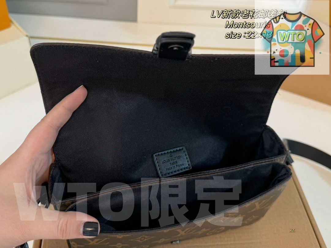 ショルダーバッグ