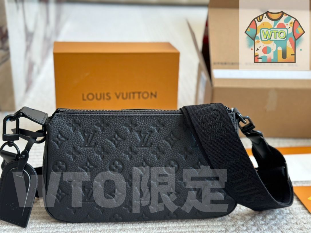 Vuittonメンズリュックサック 小銭入れ