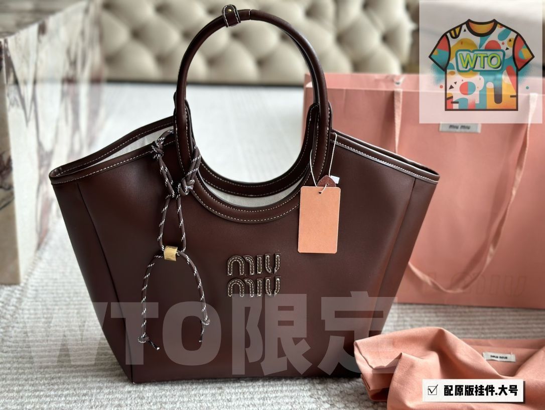 miumiu トートバッグ ショルダーバッグ バックパック 小銭入れ 手首バッグ ポーチ