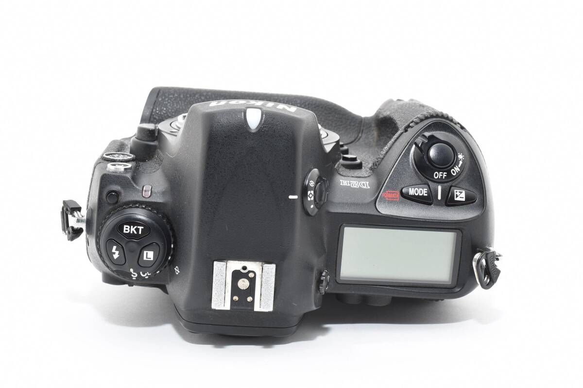 ショット数24089枚■美品■ Nikon D2H ショット数24089枚□美品□ Nikon D2H ショット数24089枚□美品