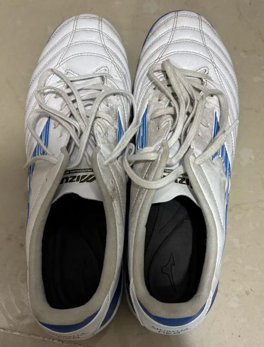 ミズノ モレリア NEO 4 PRO 265 MORELIA IV A