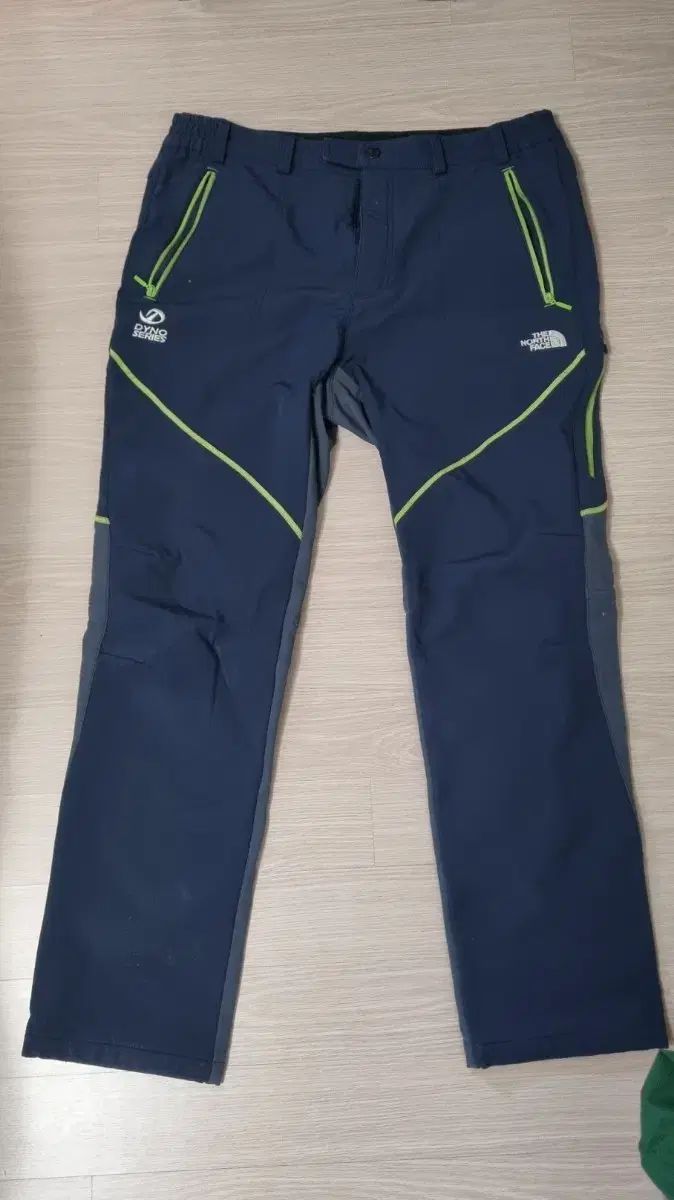 THE NORTH FACE ザノースフェイス 冬クライミングパンツ 起毛パンツ サイズ 84