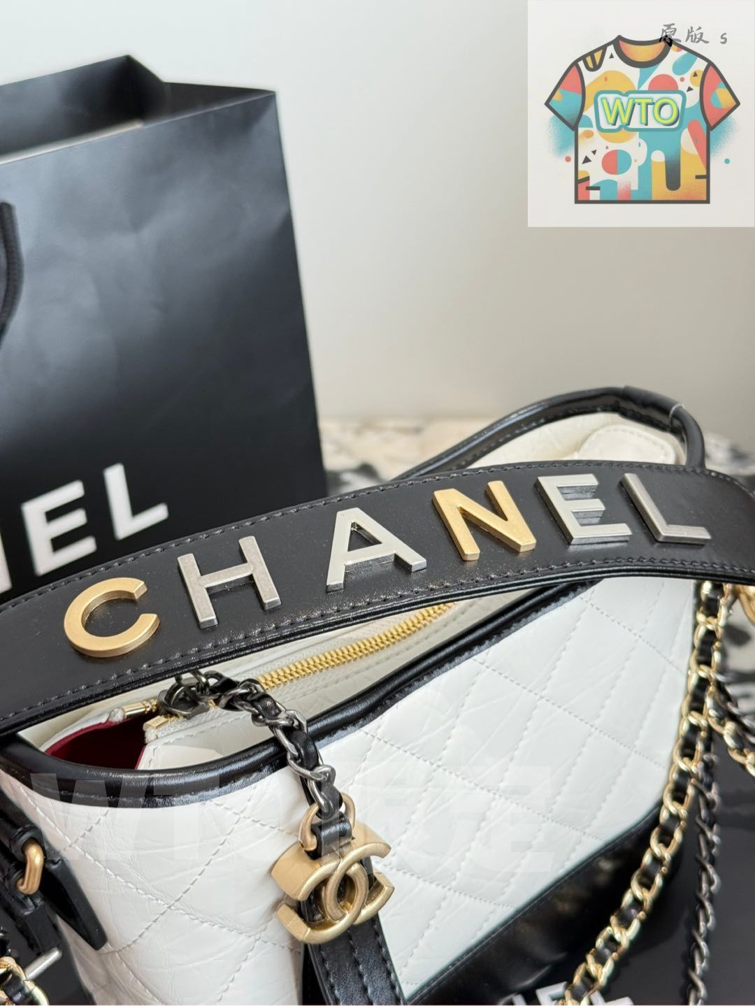  CHANEL ワンダラー バッグ スモールサイズ - ブラック＆ホワイト 20 cm ハンドバッグ バッグ