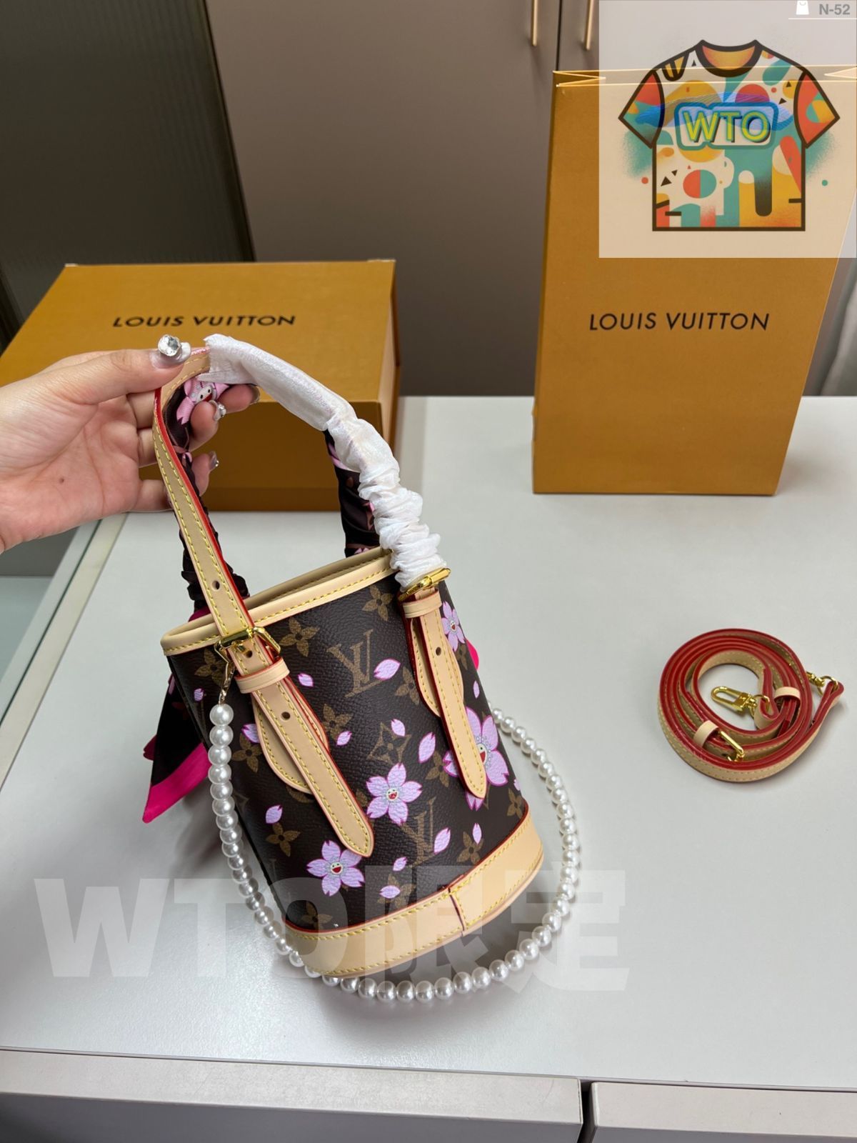 バケットバッグ