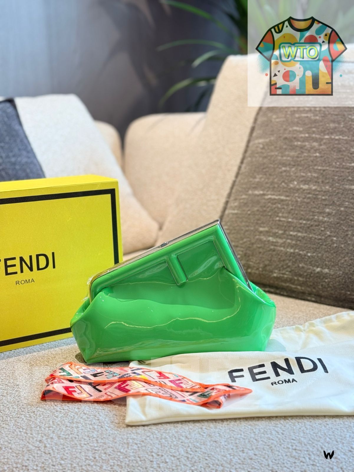FENDI ファースト ミディバッグ - ベージュ パテントレザー -WTO輸入-OOT 66