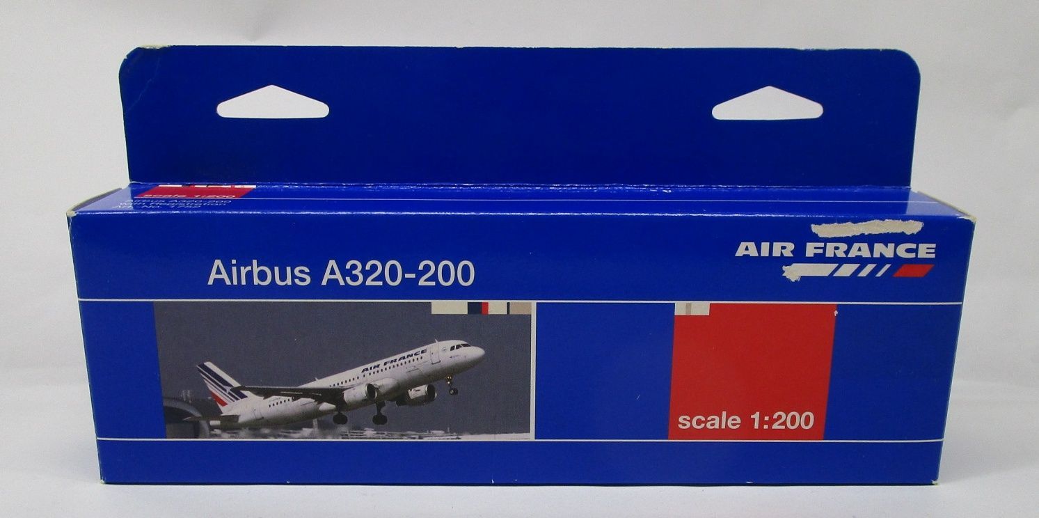 ホーガン 1/200 1752 A320-200 エールフランス F-GKXD【B】krt090204m