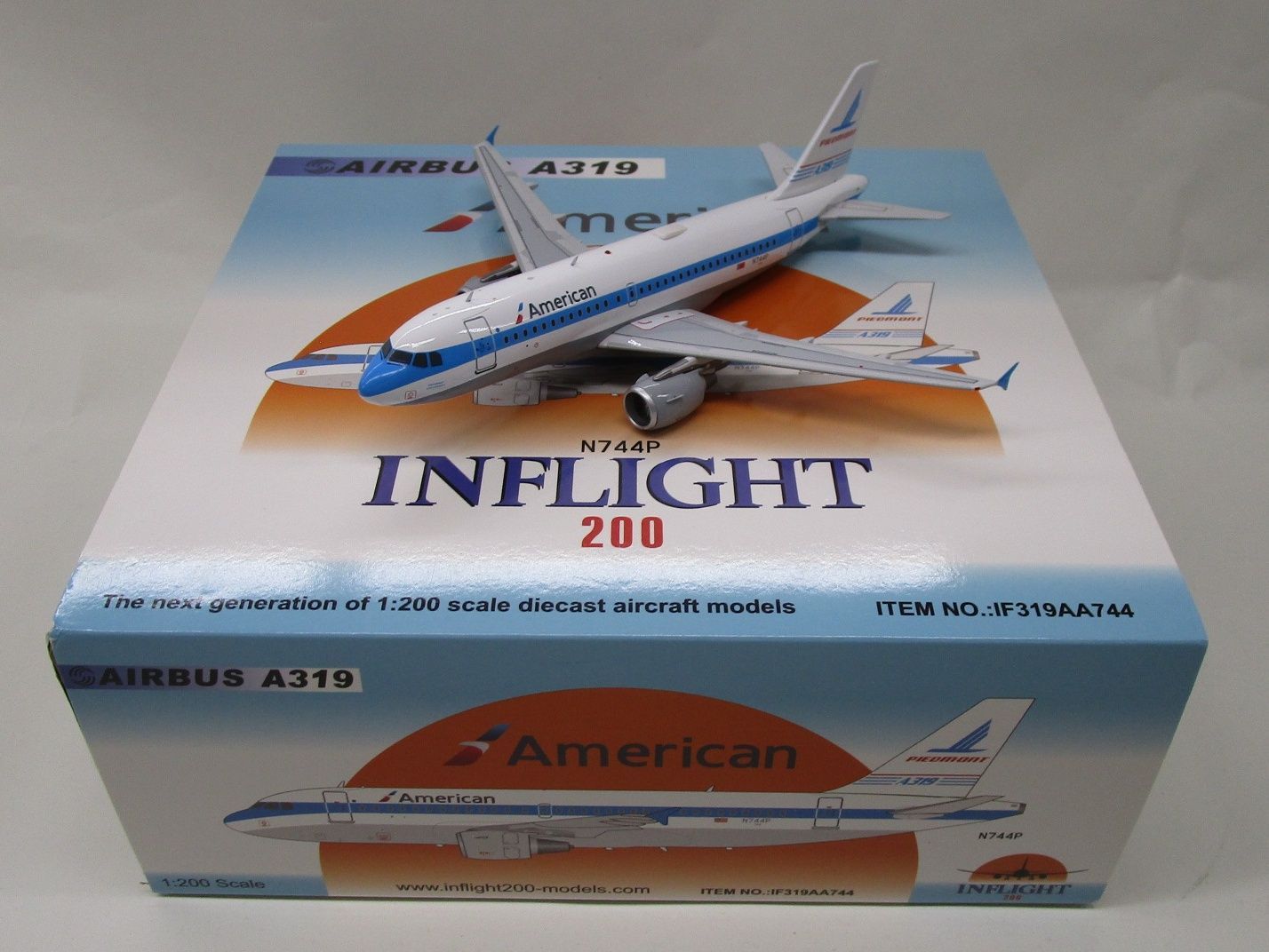 インフライト 1 200 IF319AA744 A319 N744P B krt090211m