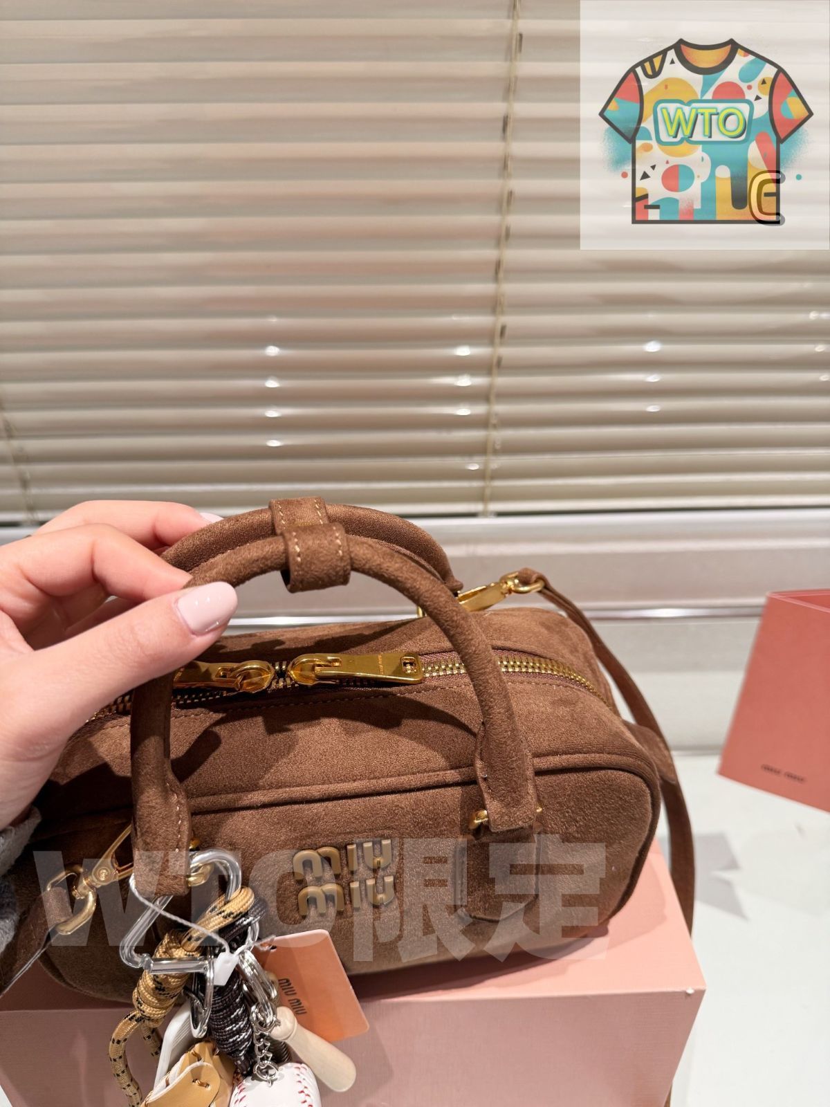 MIU スエード カメラバッグ -WTO輸入-AJL 48