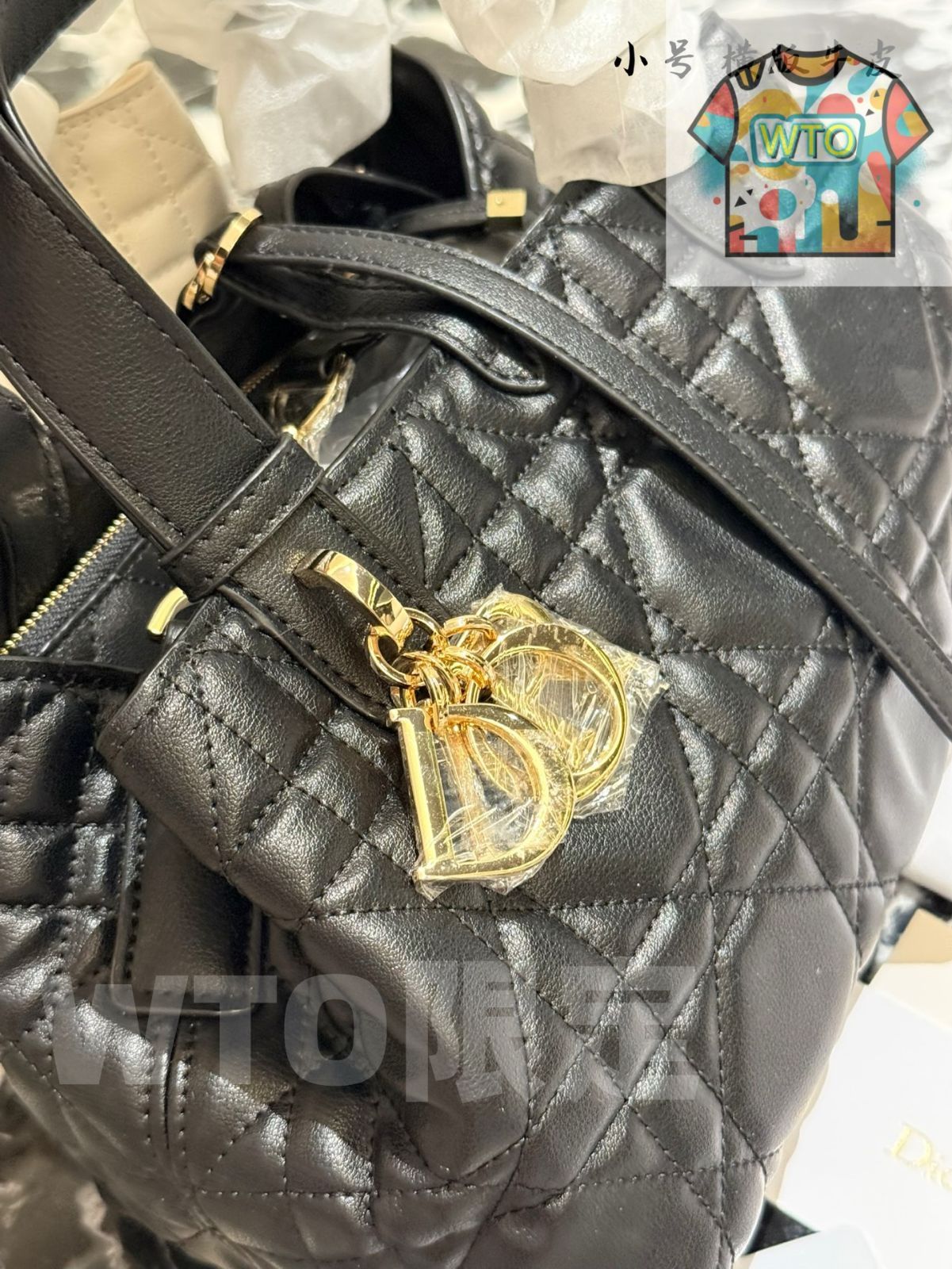 DIOR ヴァーティカル