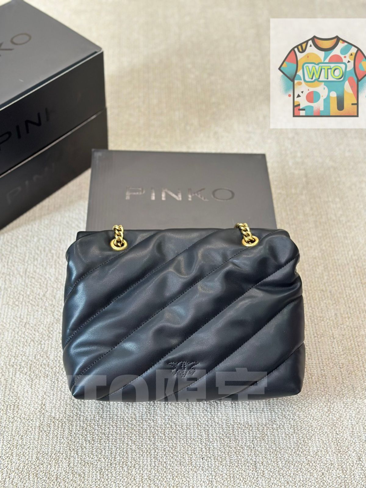 ブラック＆ゴールド 在庫