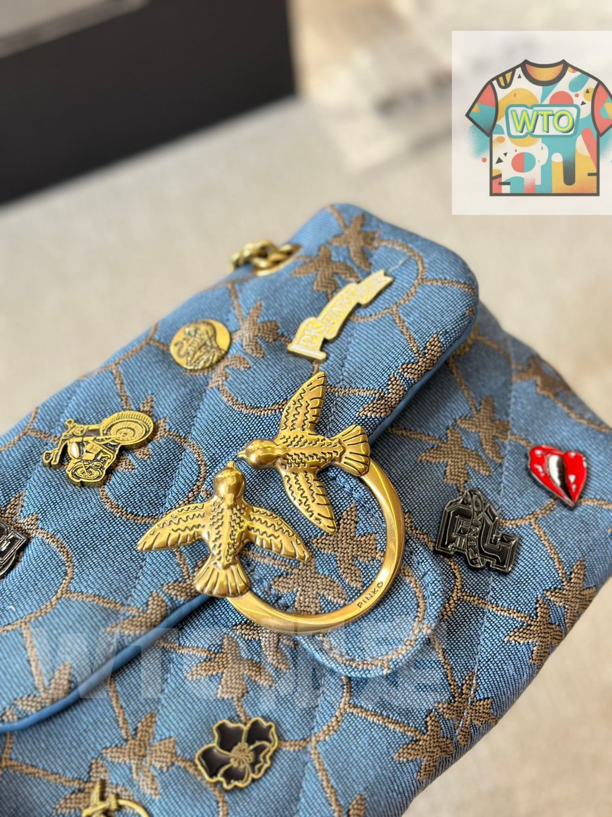 今日 PINKO デニムバッジバッグ 在庫 価格 -WTO輸入1