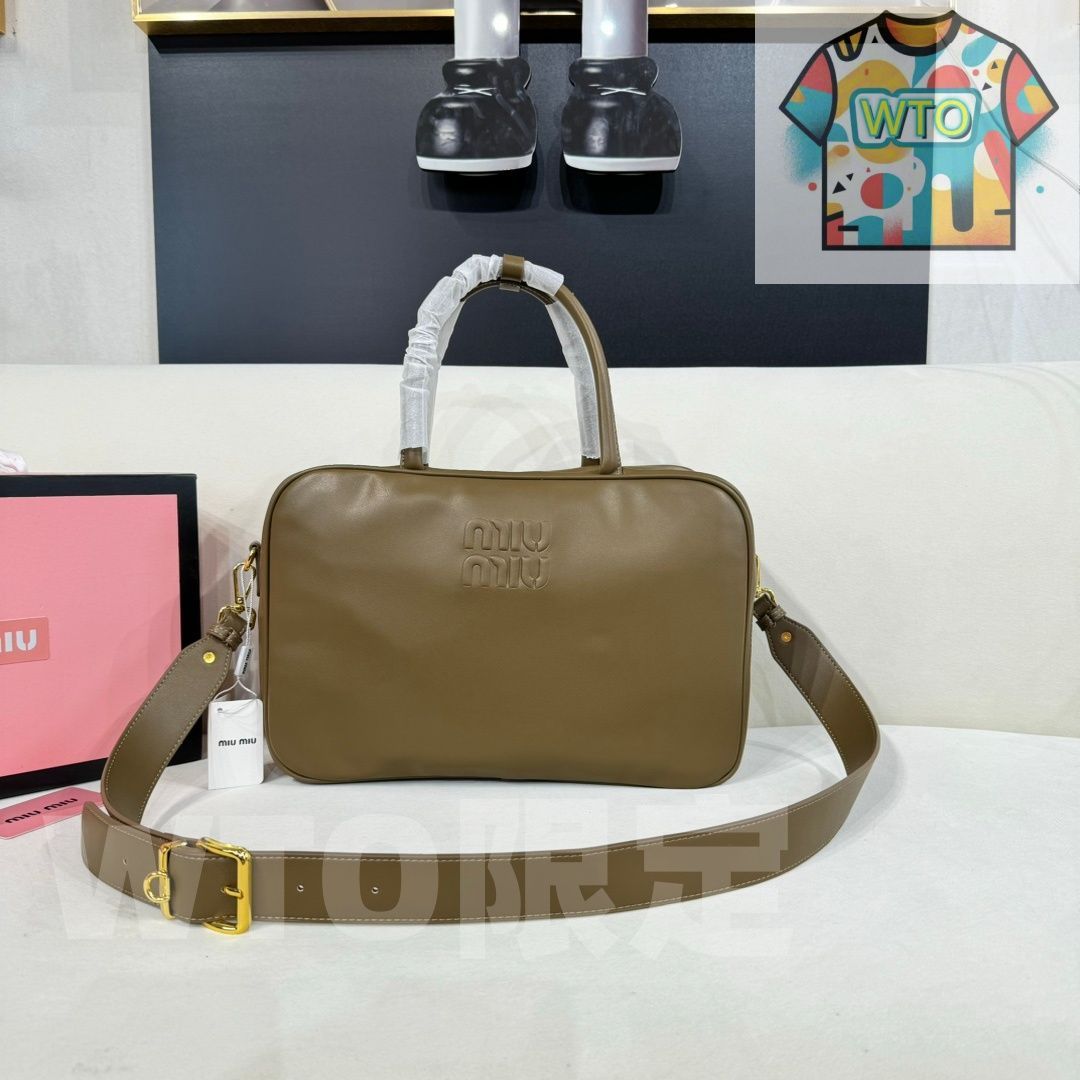 ファミリア♡アドベンチャーワールドポシェット ファミリア アドベンチャーワールド ポシェット｜Yahoo!フリマ（旧