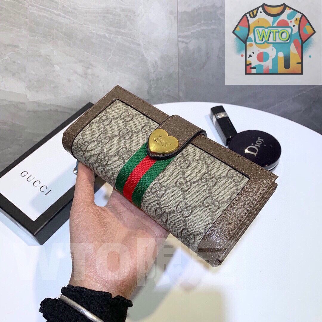 GUCCI グッチ