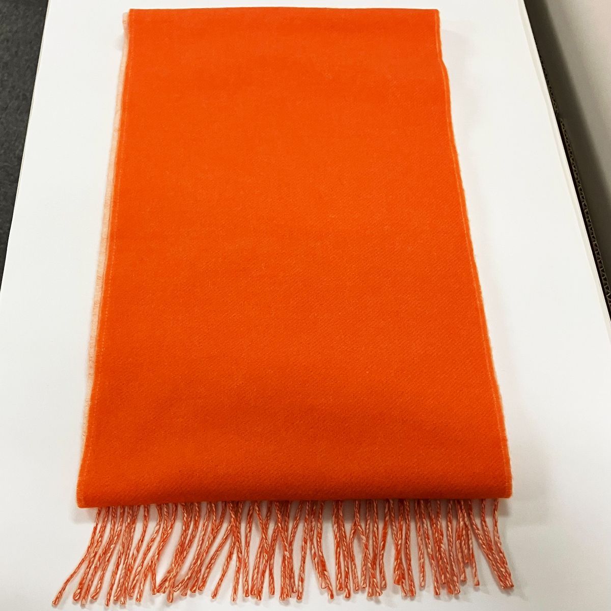 ロエベ アナグラム