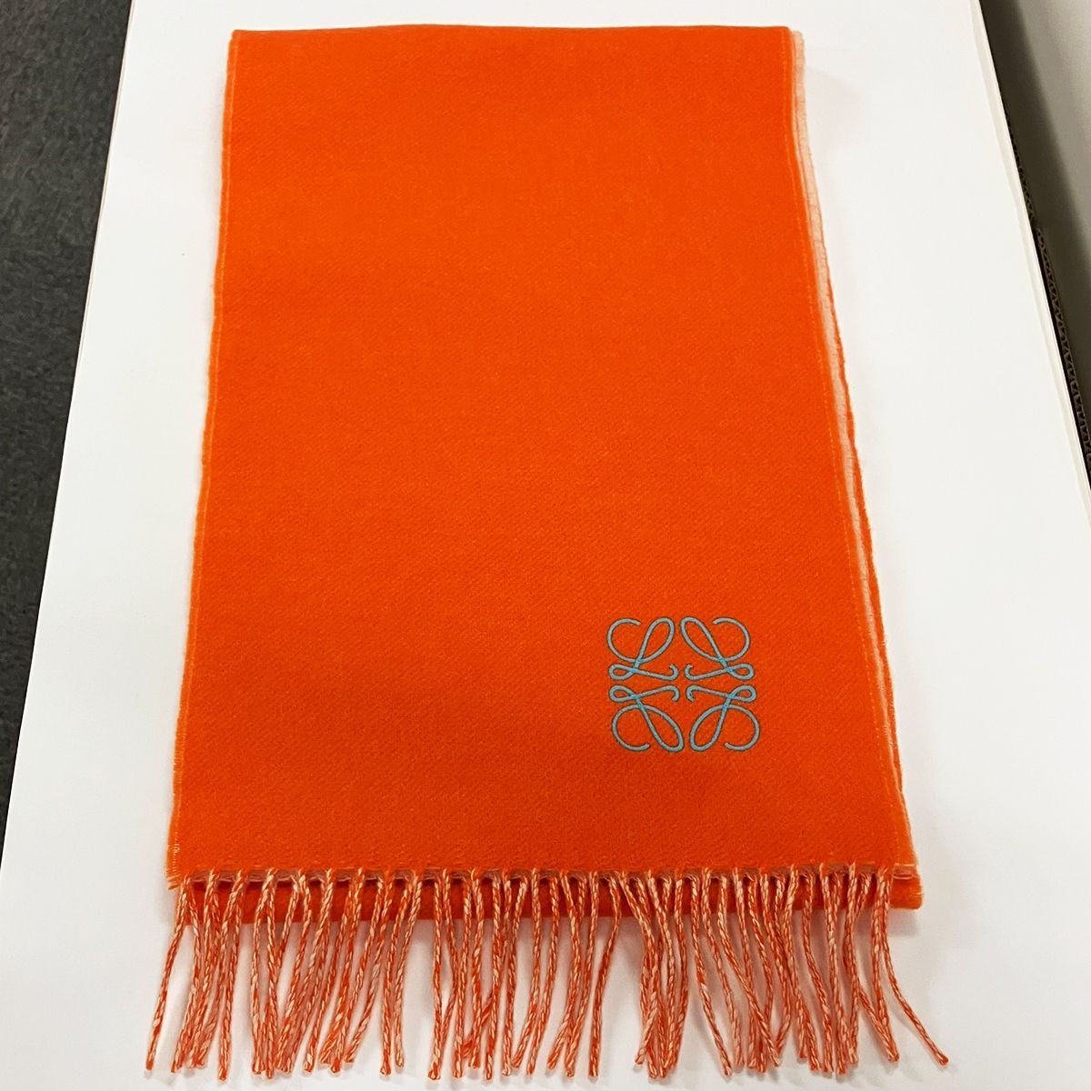 LOEWE ロエベ アナグラム マフラー オレンジ