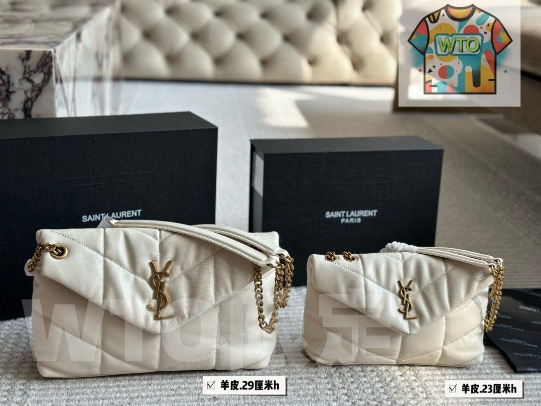 YSL の Loulou Puffer クッションバッグ 大きさ 29×22cm 小ささ 23×16cm