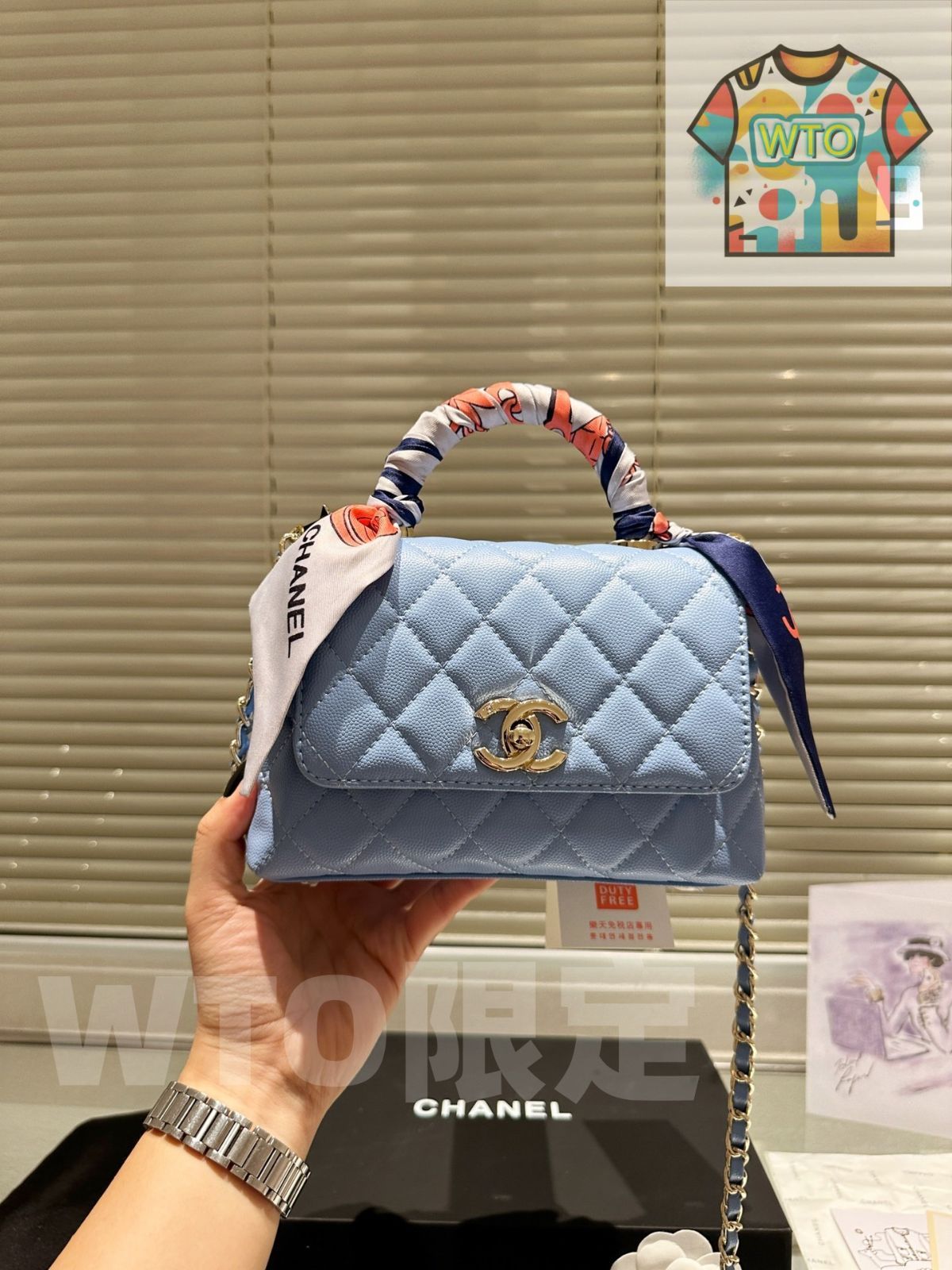 Chanel 今日 シャネル Coco Handle 魅力的なハンドバッグ