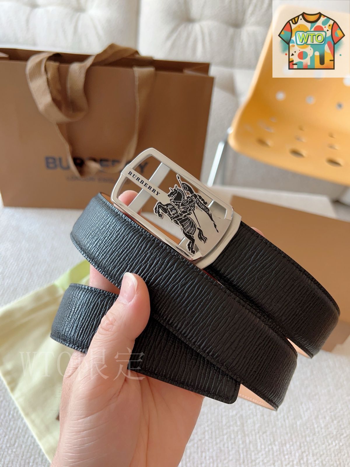 今日 Burberry Custom Smooth Auto-Buckle