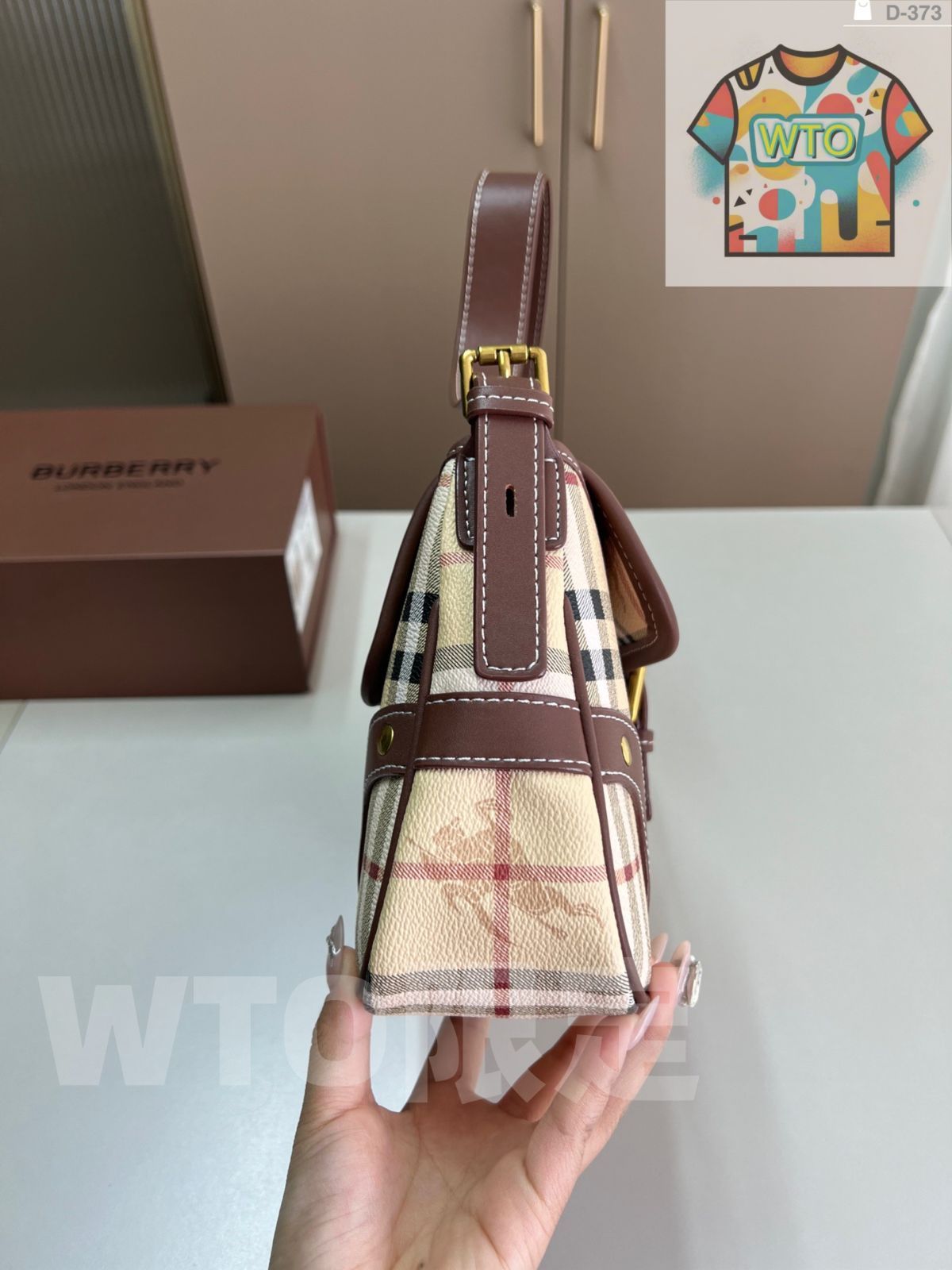 Burberry ショルダーバッグとアンダーアーバッグ