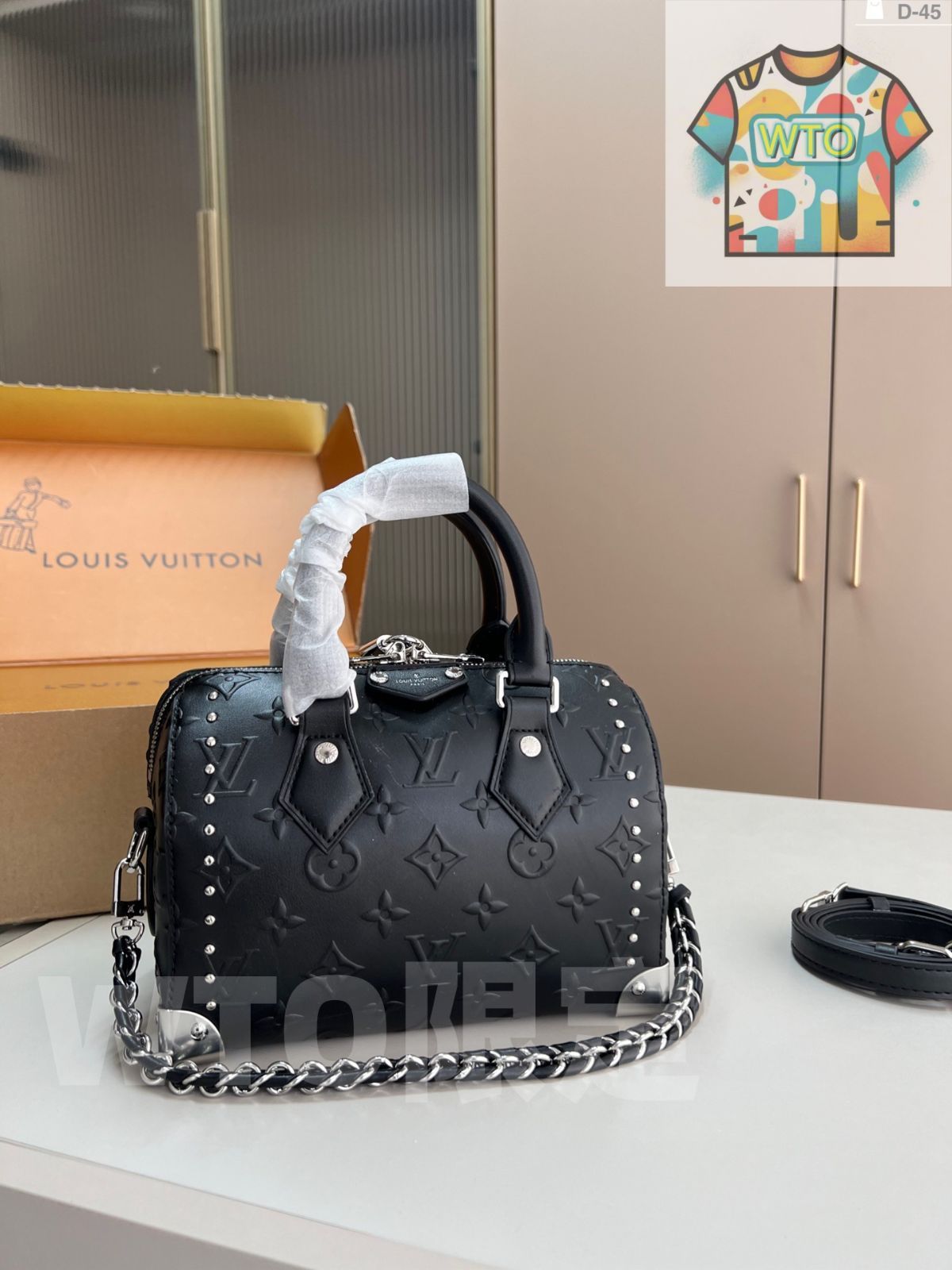 ピローバッグ クラシックなデザインでファッション性抜群