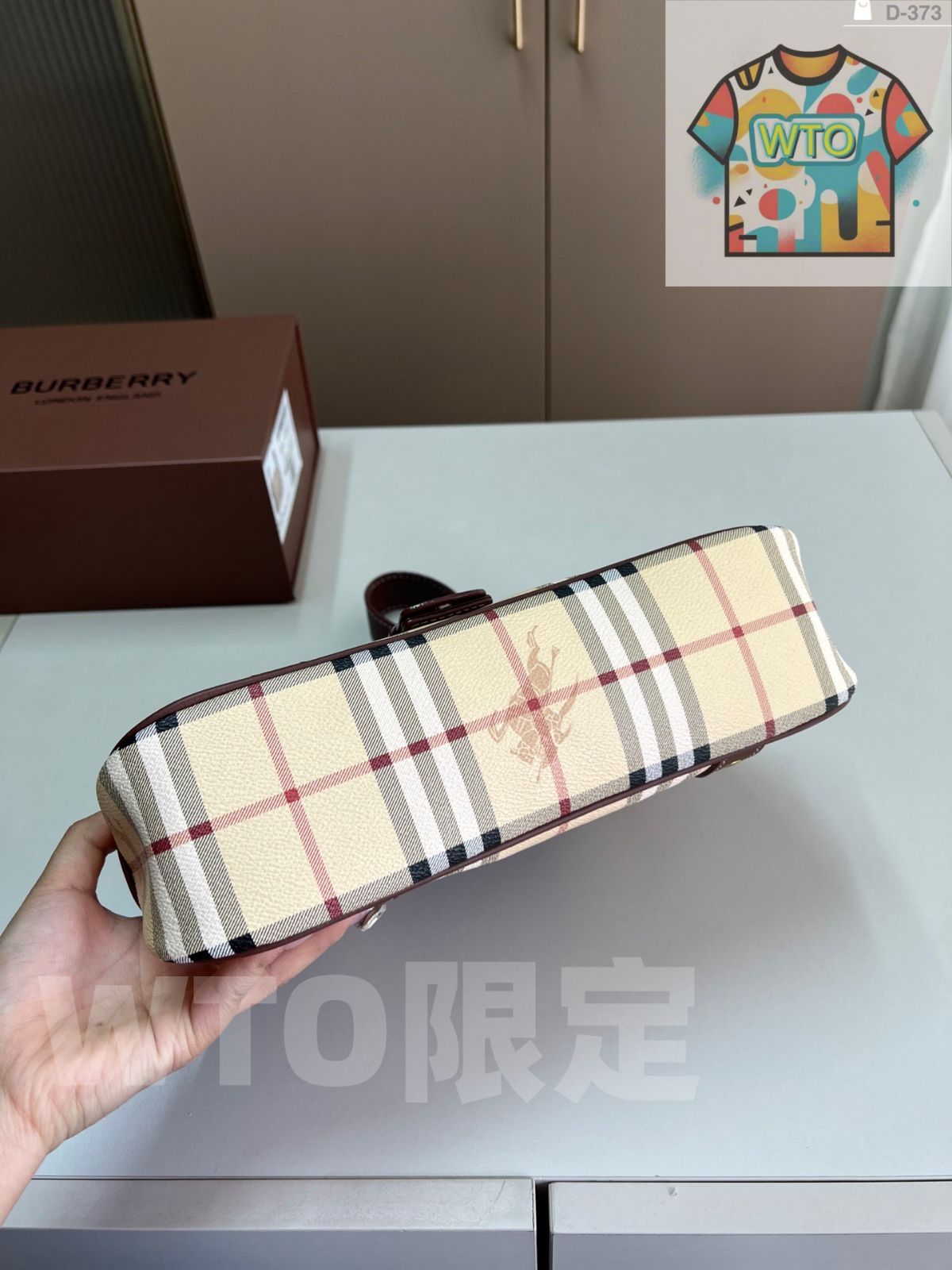 Burberry ショルダーバッグとアンダーアーバッグ