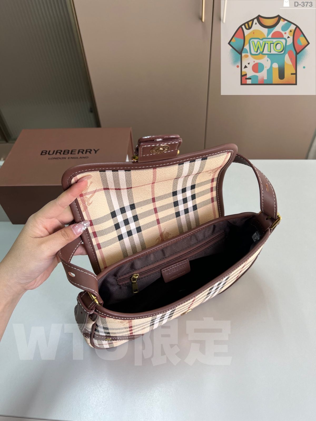 Burberry ショルダーバッグとアンダーアーバッグ