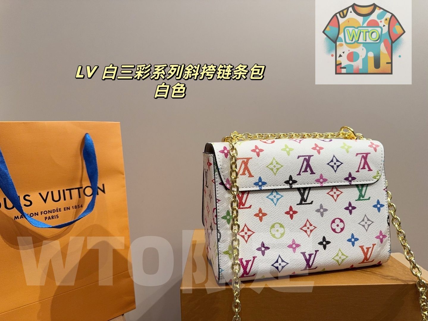 斜めがけチェーンバッグ