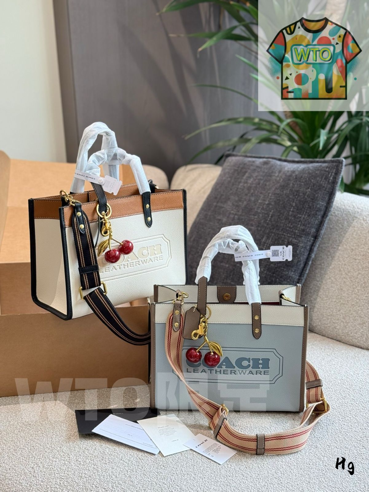 チェリーキーホルダー付き