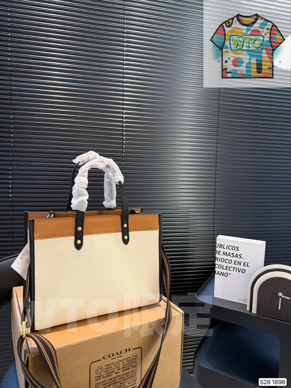 コーチのトートバッグ ボックス付き