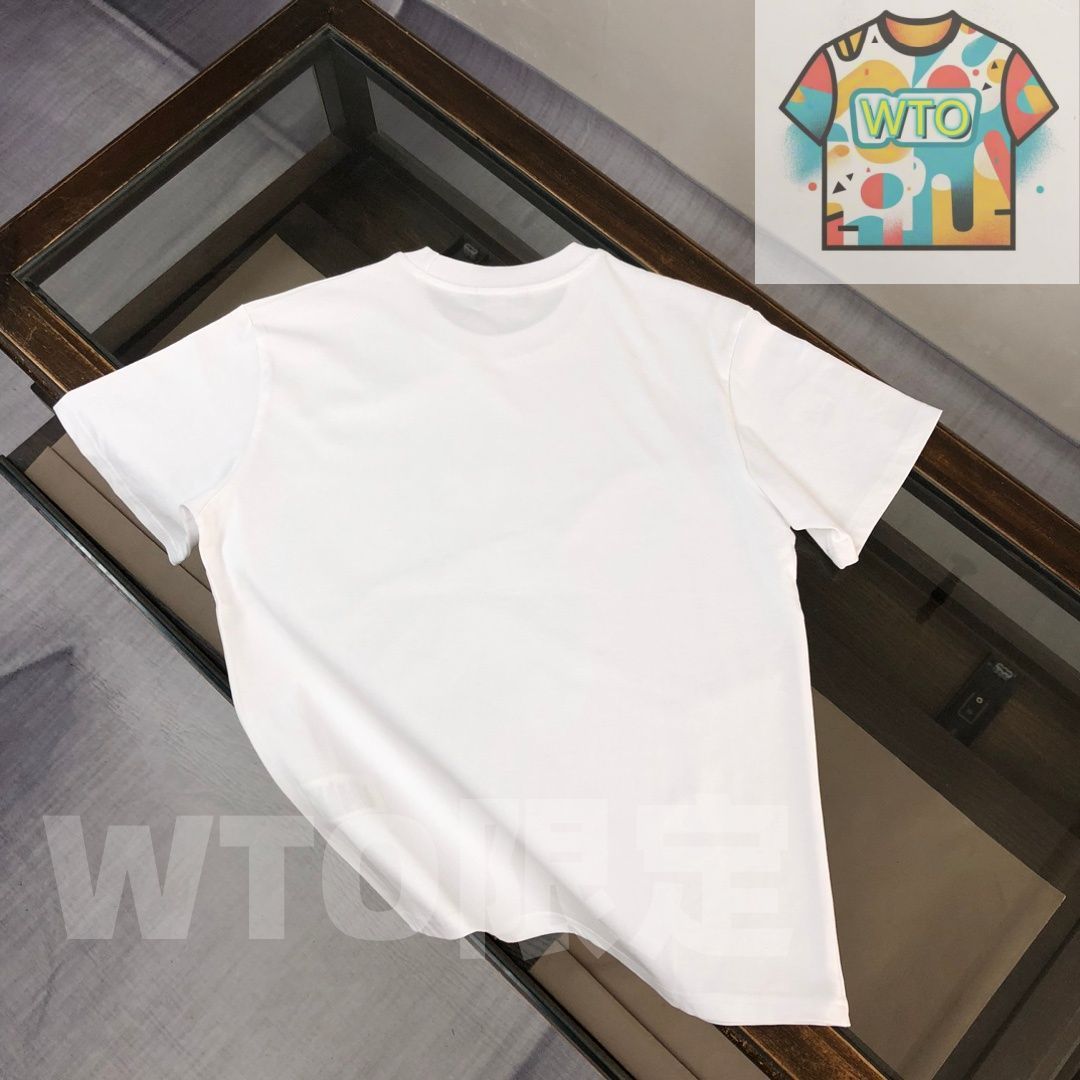 カートゥーンプリントTシャツ