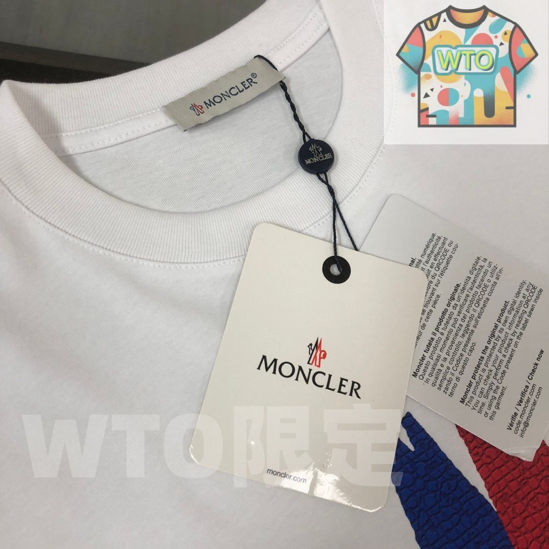 MONCLER クルーネックTシャツ