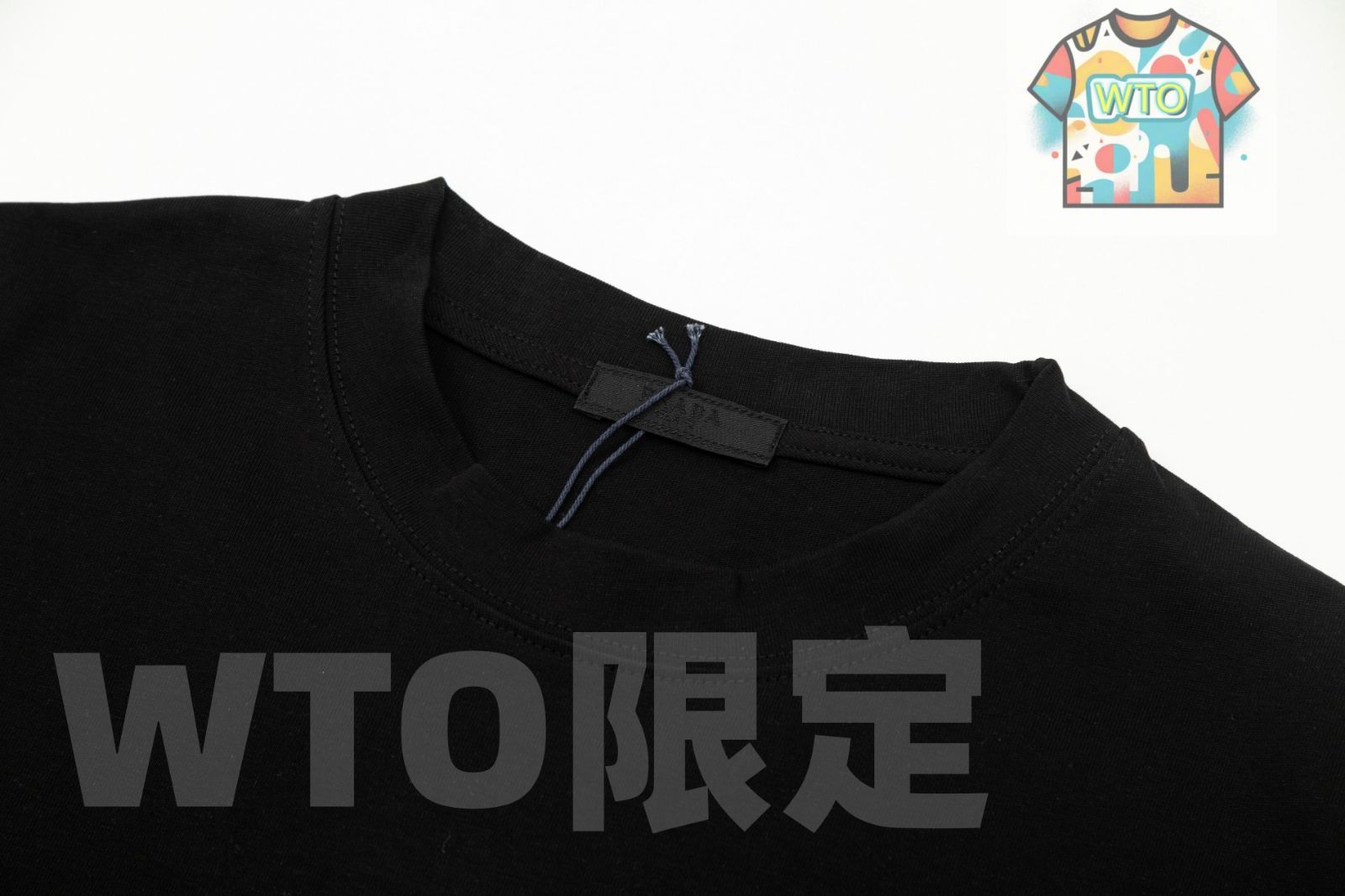 クルーネックTシャツ