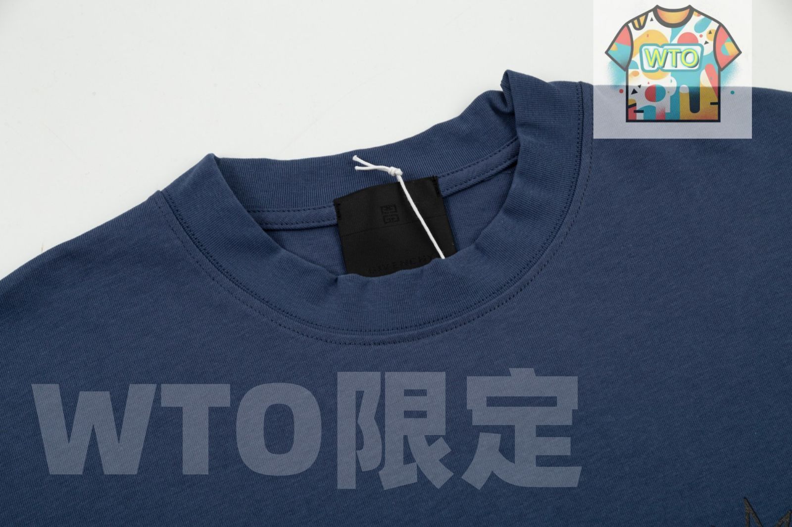 六芒星プリントTシャツ 展開